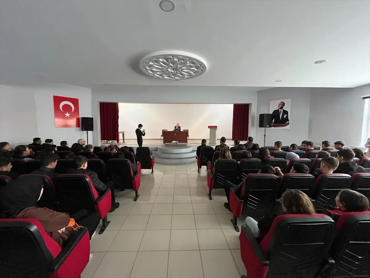 Kızılırmak'ta Tarih Söyleşileri Programı Düzenlendi