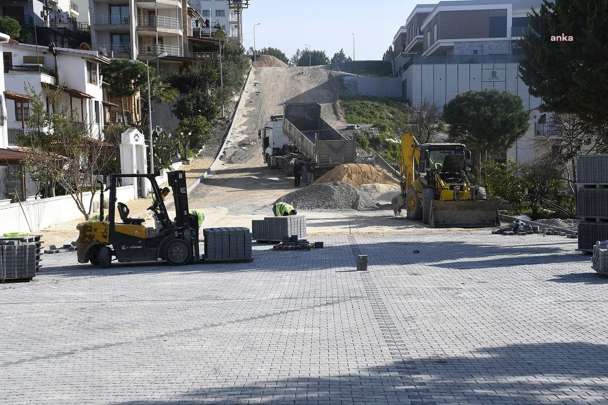 Kuşadası Belediyesi Kadınlar Denizi Mahallesi'ne Yeni Yol Yapacak