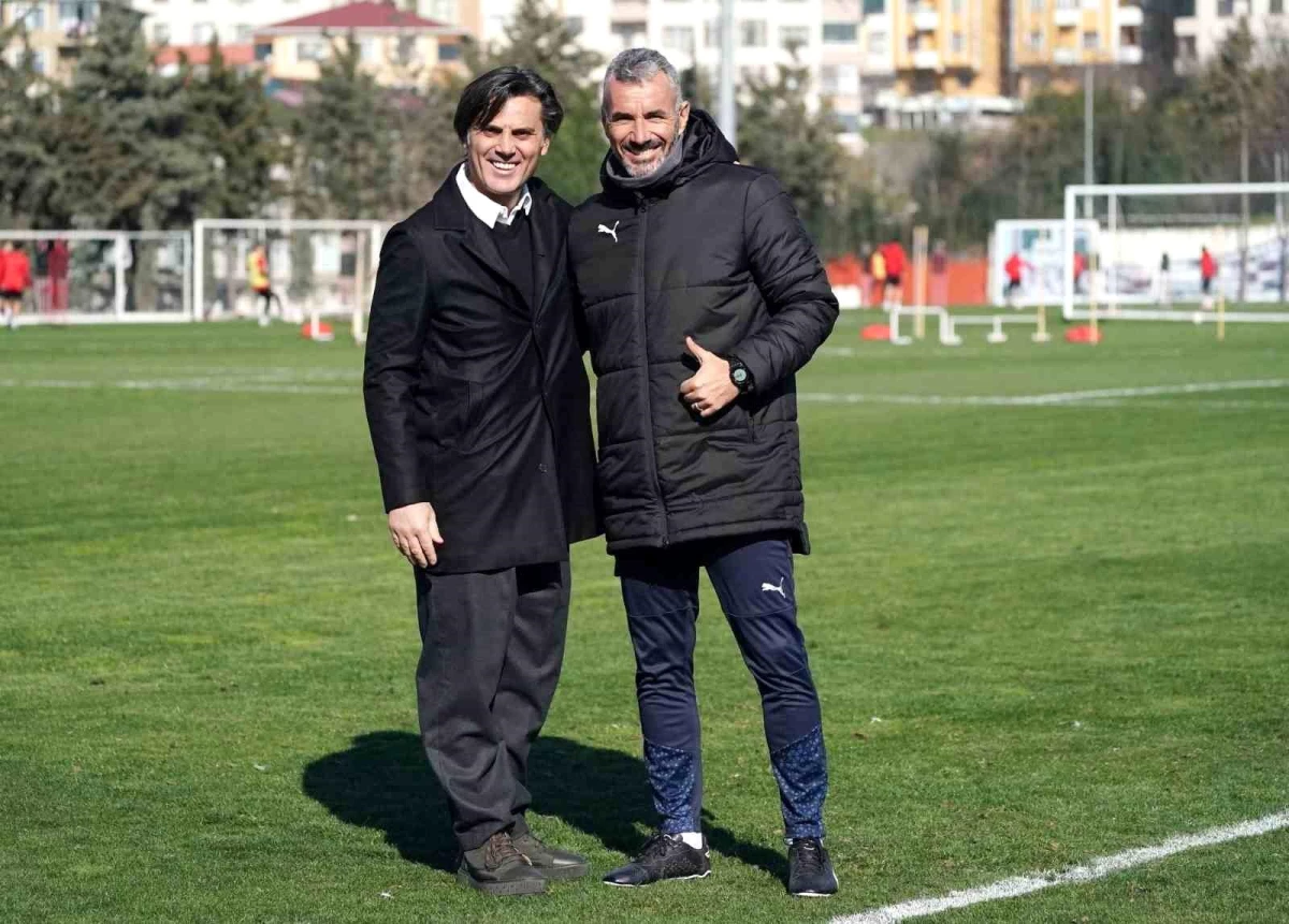A Milli Futbol Takımı Teknik Direktörü Pendikspor\'un antrenmanını takip etti