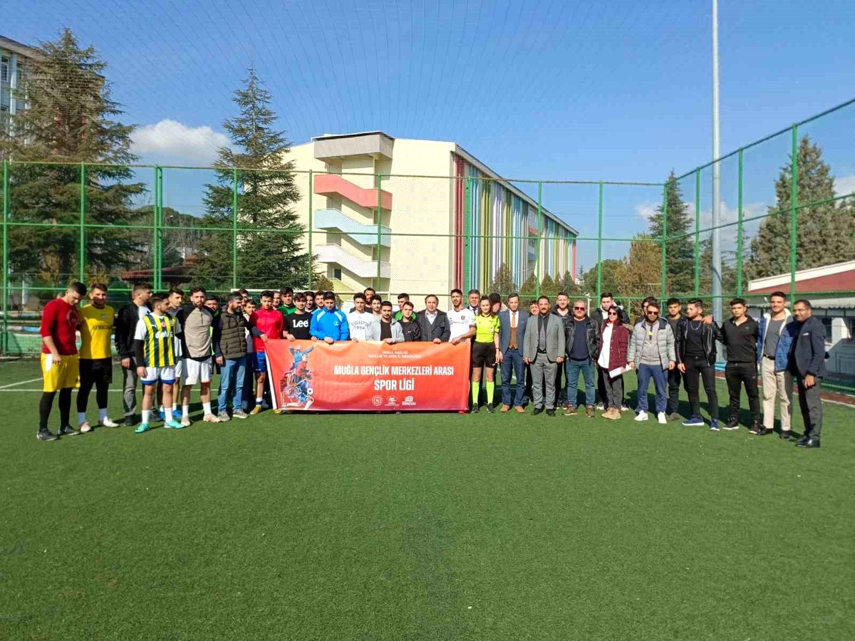 Muğla Gençlik Merkezleri Arası Spor Ligi \'Gençlig\' Başladı