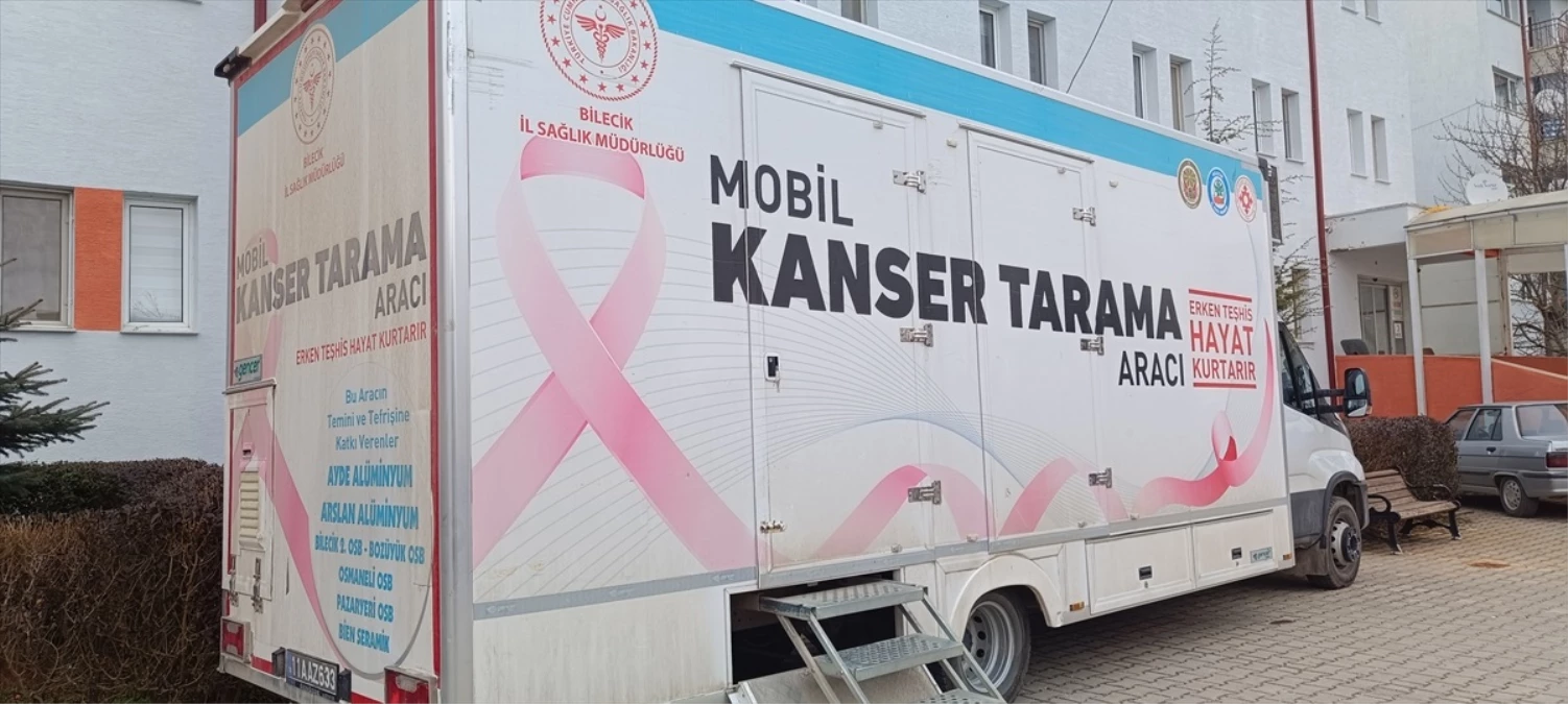 Bilecik İl Sağlık Müdürlüğü KETEM aracı Pazaryeri ilçesinde kanser taraması yapıyor