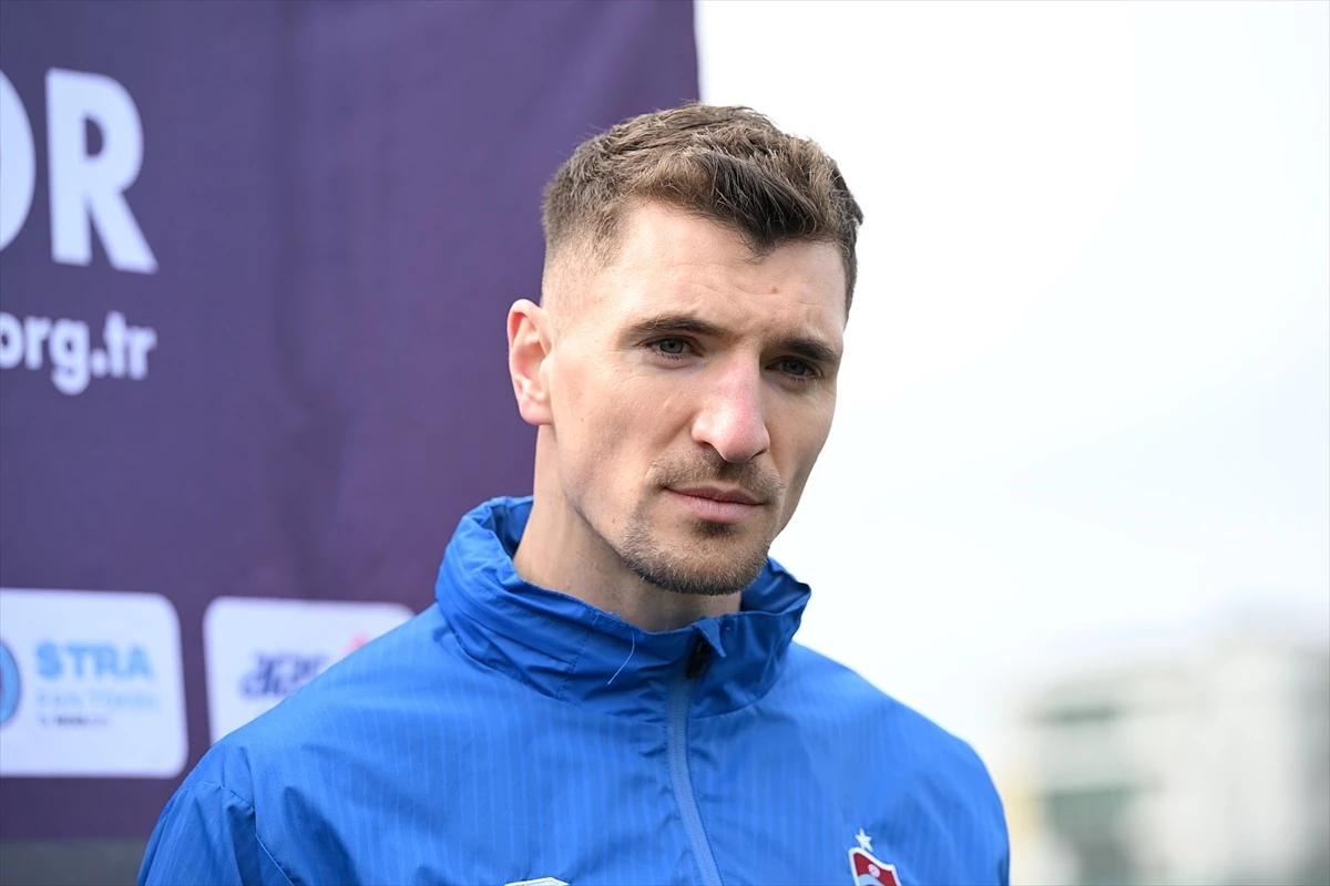 Trabzonspor\'un yeni transferi Meunier, Avcı ile görüşme sonrası hızlı karar verdi