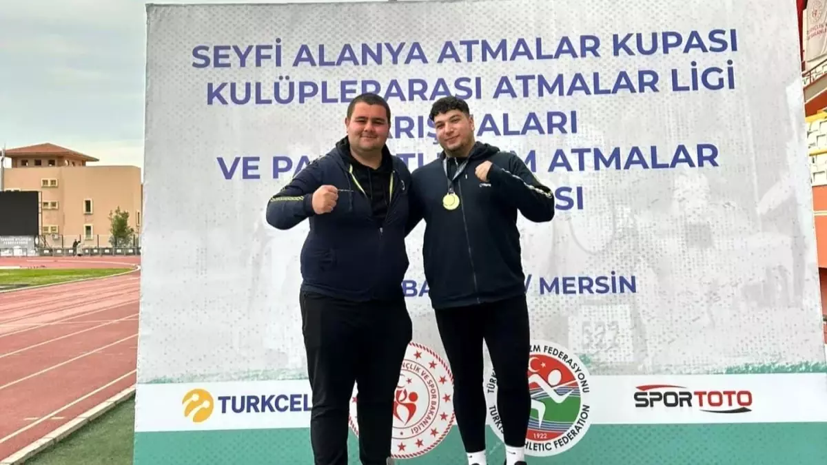 Uşak Valisi Turan Ergün, Türkiye Şampiyonu olan Uşaklı sporcuyu tebrik etti