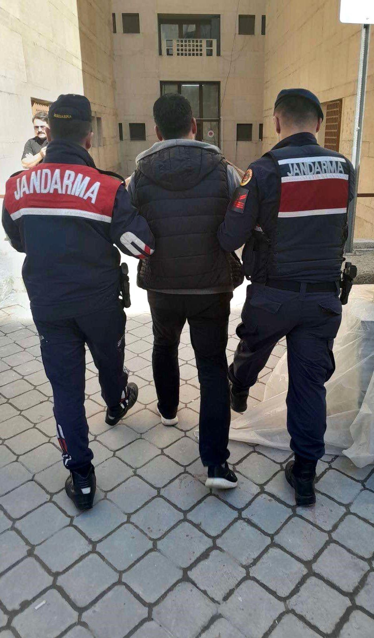 Bursa\'da 37 Suç Kaydı Bulunan Şahıs Yakalandı