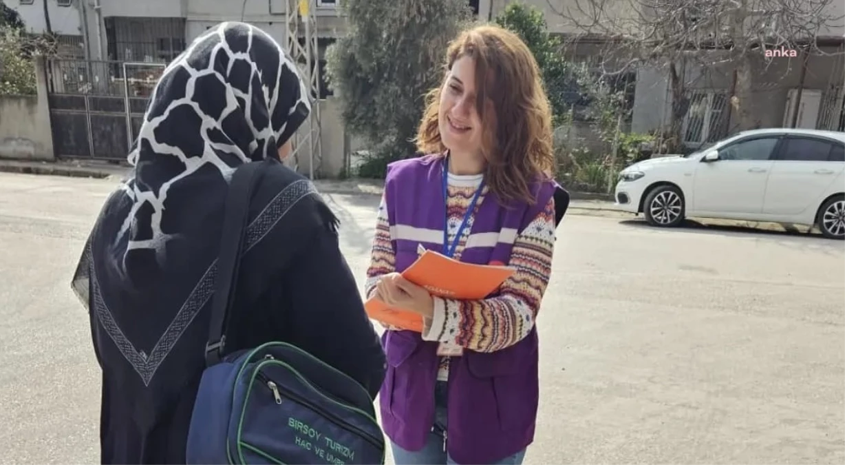 Adana Büyükşehir Belediyesi Kadın Sohbet Evi\'nde Hizmetleri Anlattı