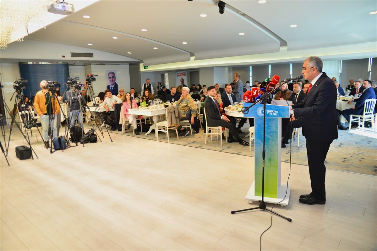 AK Parti Nilüfer Belediye Başkan Adayı Celil Çolak, projelerini açıkladı