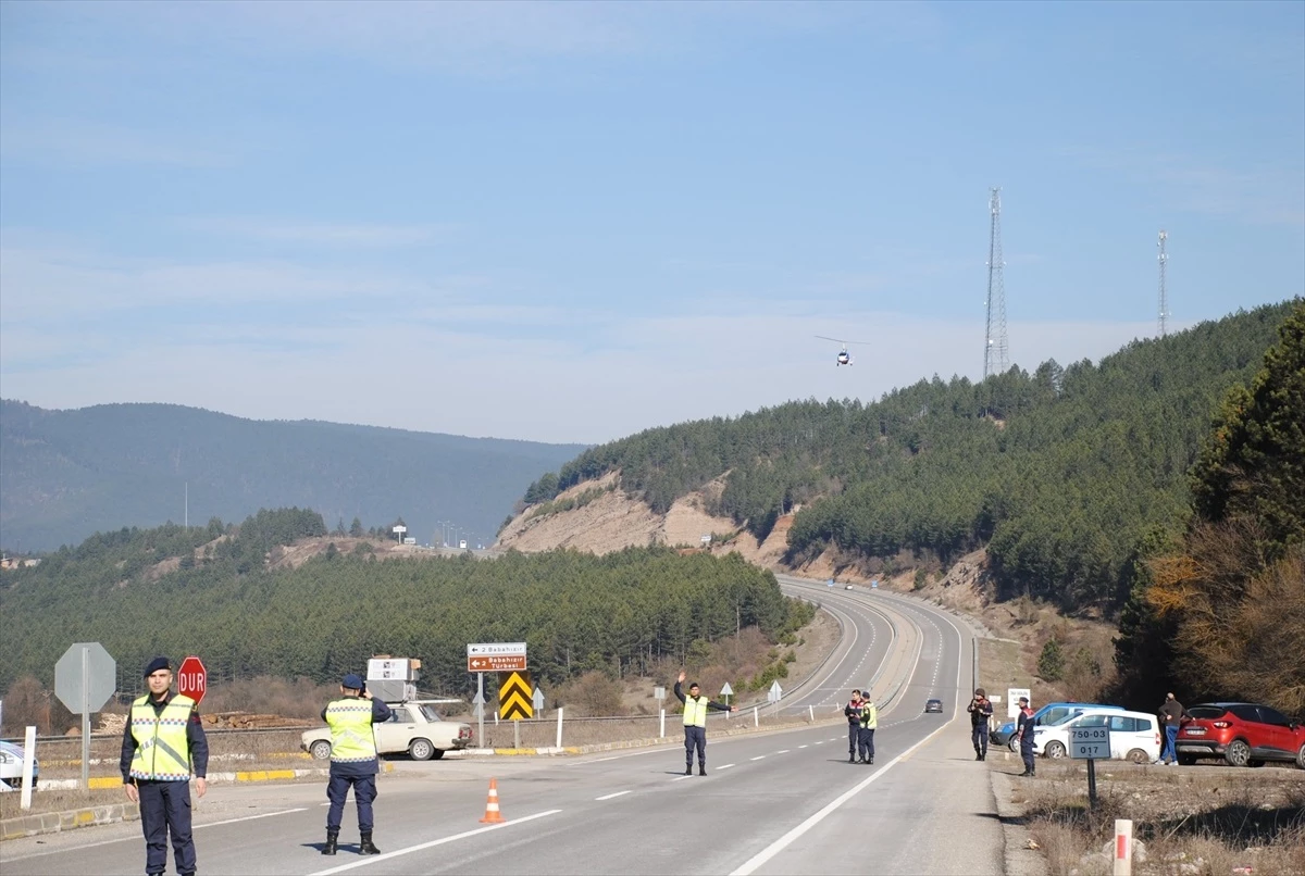 Ankara-Zonguldak kara yolunda cayrokopter destekli trafik denetimi yapıldı