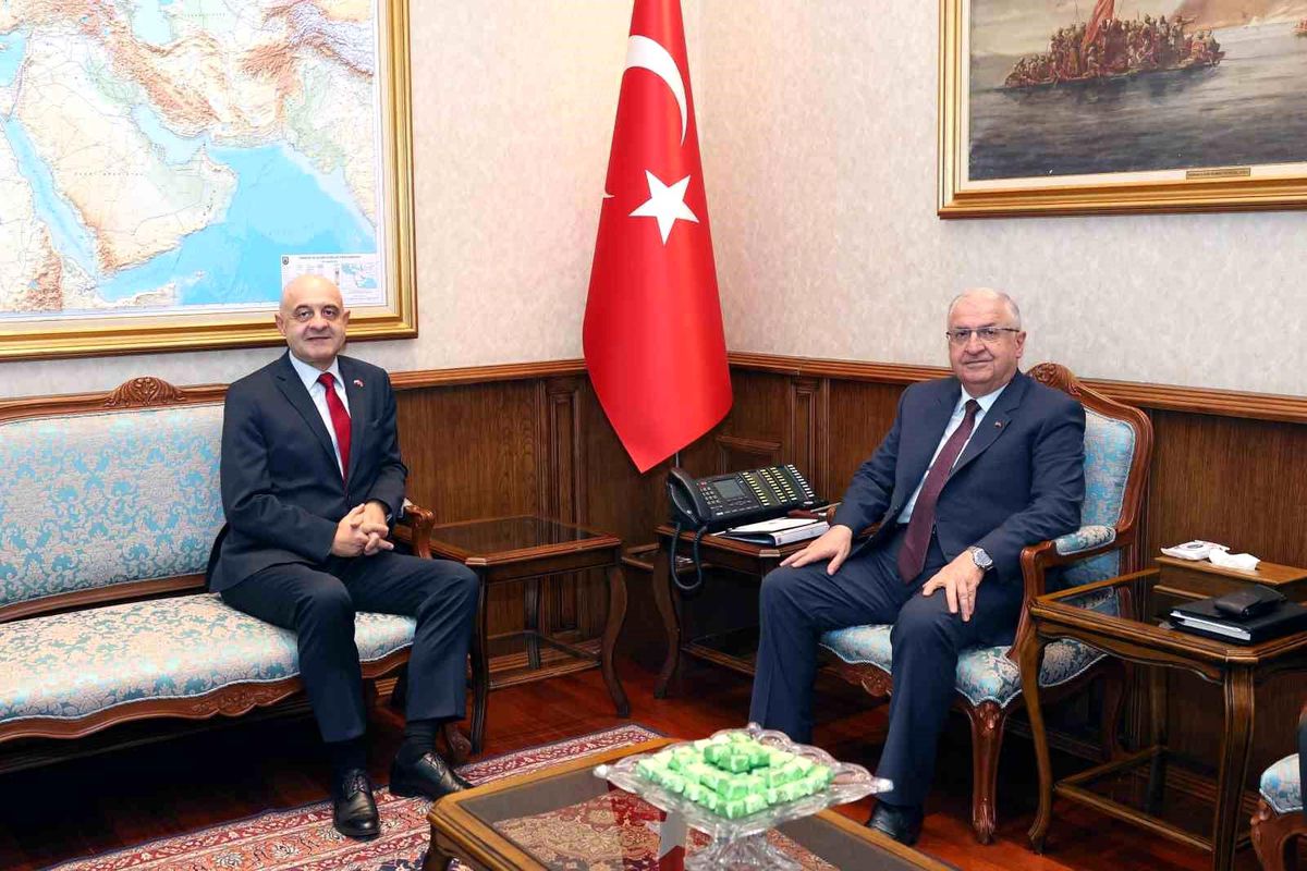 Milli Savunma Bakanı Yaşar Güler, Polonya Büyükelçisini kabul etti