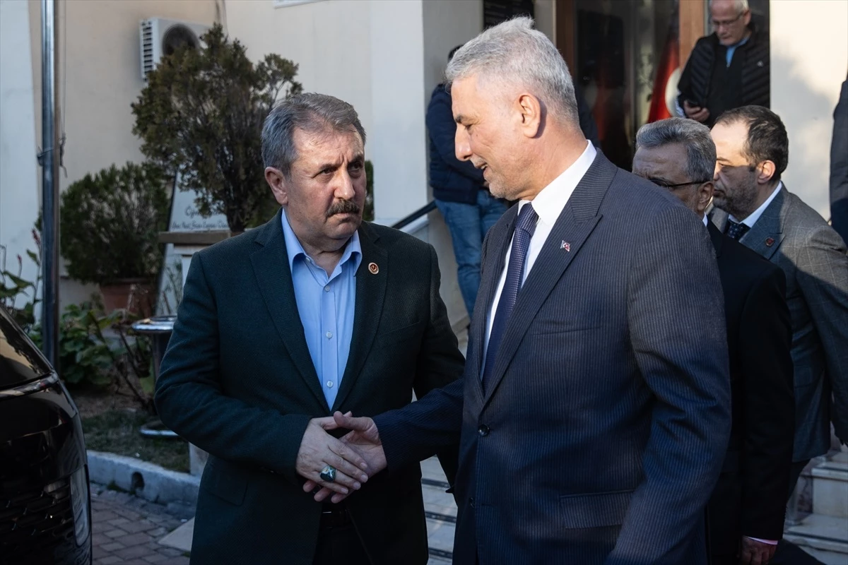 BBP Genel Başkanı Mustafa Destici, Ticaret Bakanı Ömer Bolat\'a taziye ziyareti gerçekleştirdi
