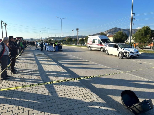 Otomobil ile motosikletin çarpıştığı kazada 2 çocuk hayatını kaybetti Otomobil ile motosikletin çarpıştığı kazada 2 çocuk hayatını kaybetti