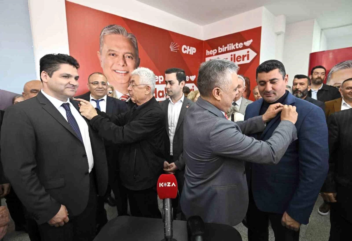 Antalya\'da İYİ Parti Üyeleri CHP\'ye Katıldı