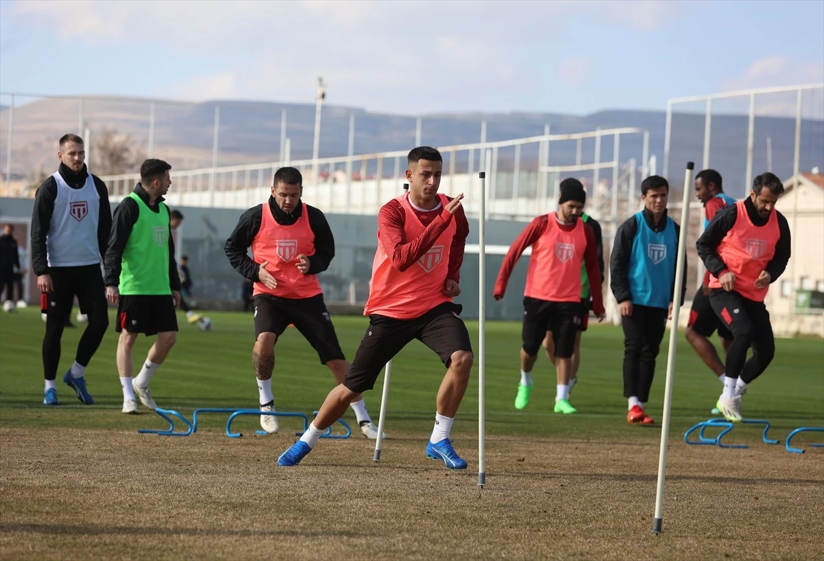 EMS Yapı Sivasspor, Siltaş Yapı Pendikspor maçı için hazırlıklarını sürdürüyor