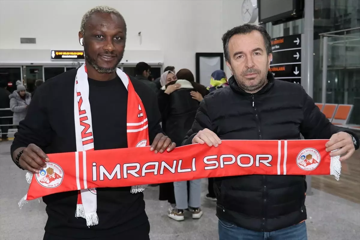 43 yaşındaki İbrahim Yattara İmranlıspor\'a transfer oldu