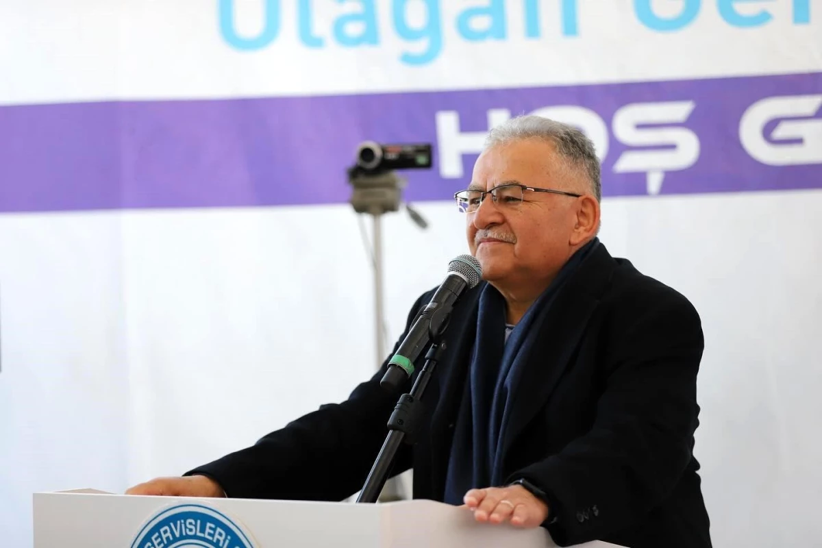 Kayseri Büyükşehir Belediye Başkanı Esnaflarla Bir Araya Geldi