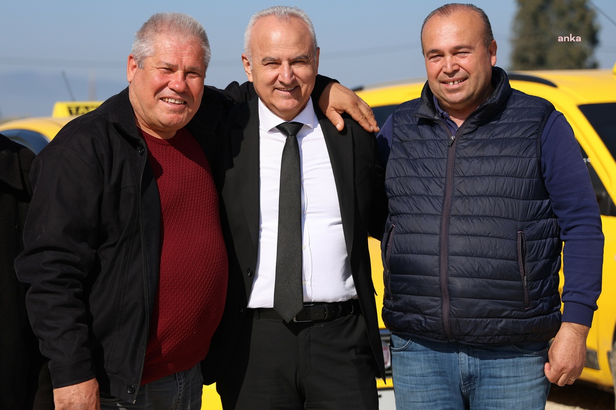Çine Belediye Başkanı Mehmet Kıvrak, taksicileri kahvaltıda ağırladı