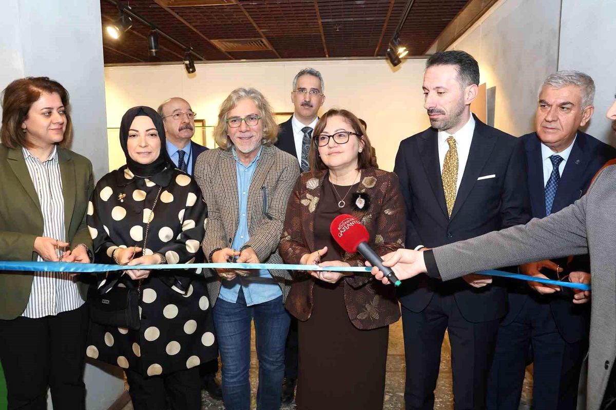 Gaziantep\'te Dervişin Yolculuğu sergisi açıldı