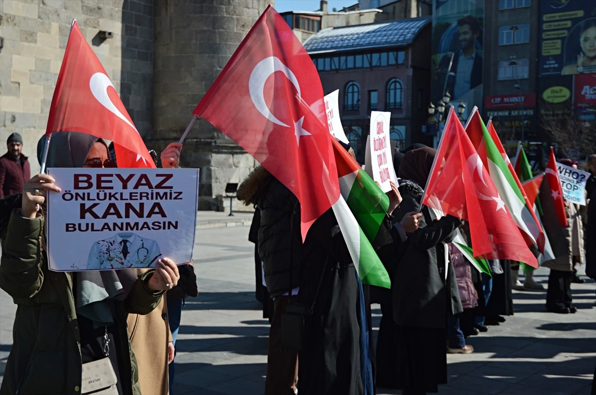 Erzurum\'da Hekimler ve Sağlık Çalışanları İsrail\'in Saldırılarını Protesto Etti