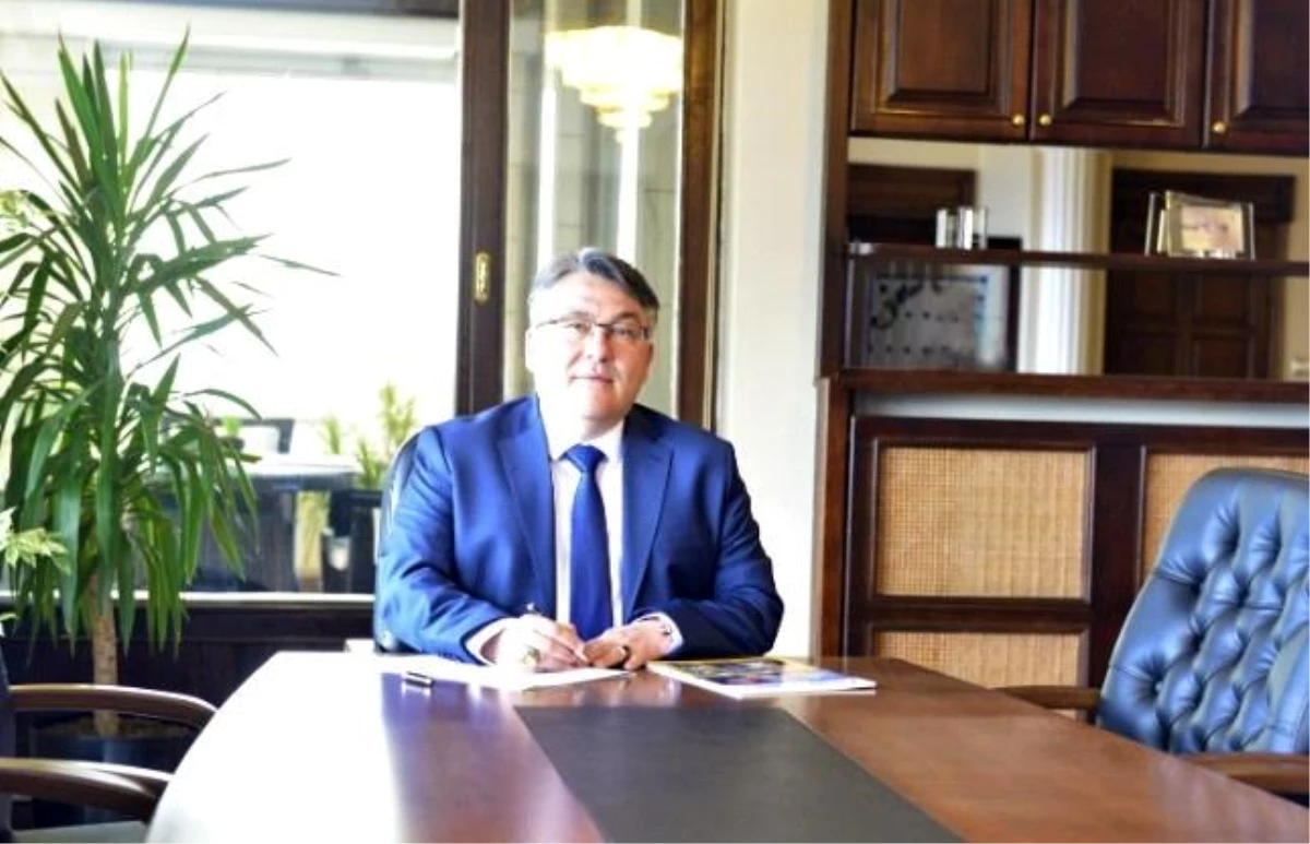 Zonguldak Bülent Ecevit Üniversitesi Rektörü Berat Kandili dolayısıyla bir mesaj yayınladı