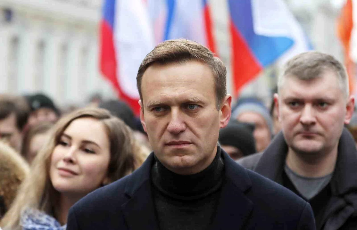 Navalny\'nin Cansız Bedeni Annesine Teslim Edildi