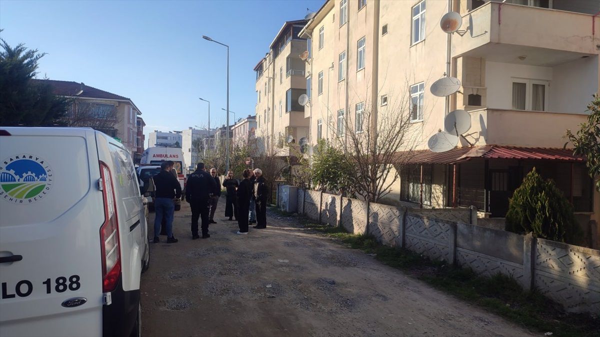 Sakarya\'da Evde Ölü Bulunan Kişi