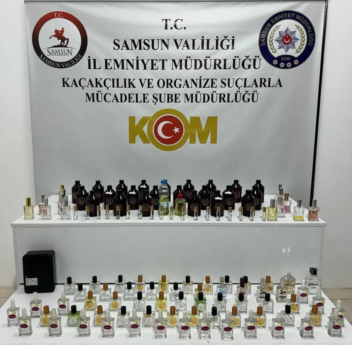 Samsun\'da gümrük kaçakçılığı operasyonunda 3 şüpheli gözaltına alındı
