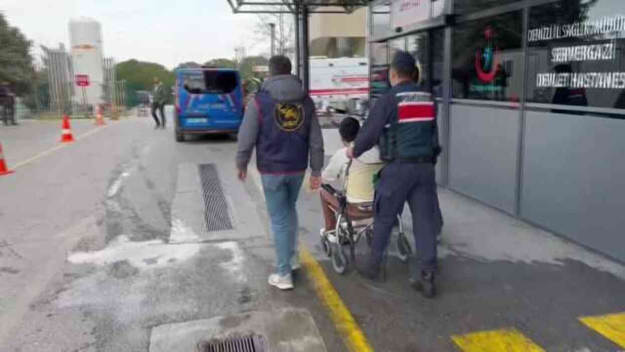 Uyuşturucu taciri çarşaflarla kaçmaya çalışırken ayağını kırdı Uyuşturucu taciri çarşaflarla kaçmaya çalışırken ayağını kırdı