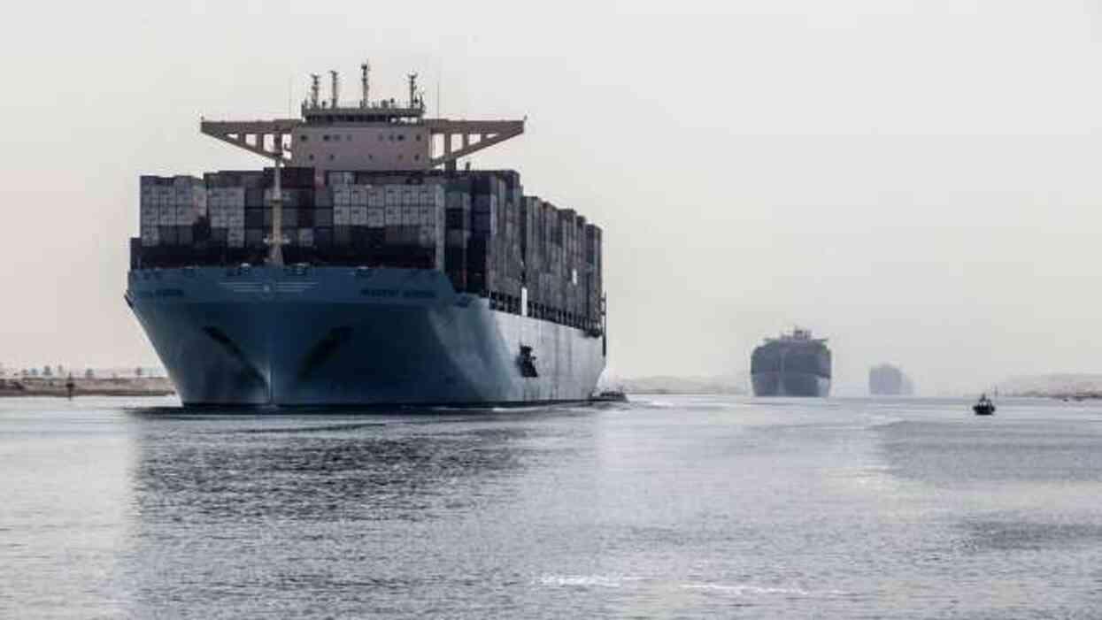 Yemen Hükümeti, İran Destekli Husiler Tarafından Vurulan İngiliz Geminin Neden Olduğu Çevre Kriziyle Mücadele İçin Yardım Talep Etti Yemen Hükümeti, İran Destekli Husiler Tarafından Vurulan İngiliz Geminin Neden Olduğu Çevre Kriziyle Mücadele İçin Yardım Talep Etti