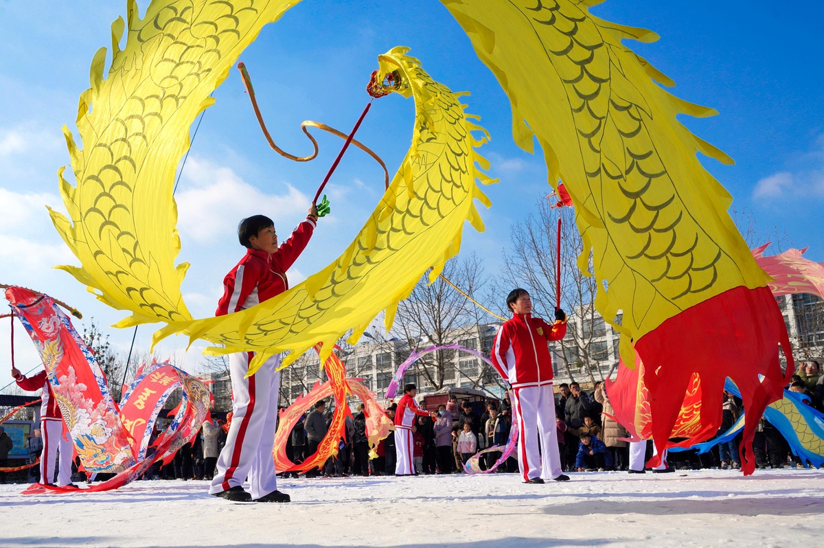 Çin\'de Fener Festivali Coşkusu