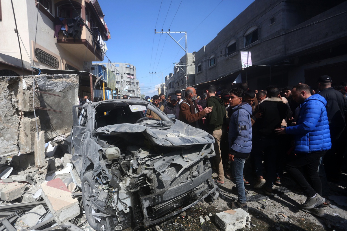 Gazze\'deki İsrail saldırılarında ölen Filistinlilerin sayısı 29.606\'ya yükseldi