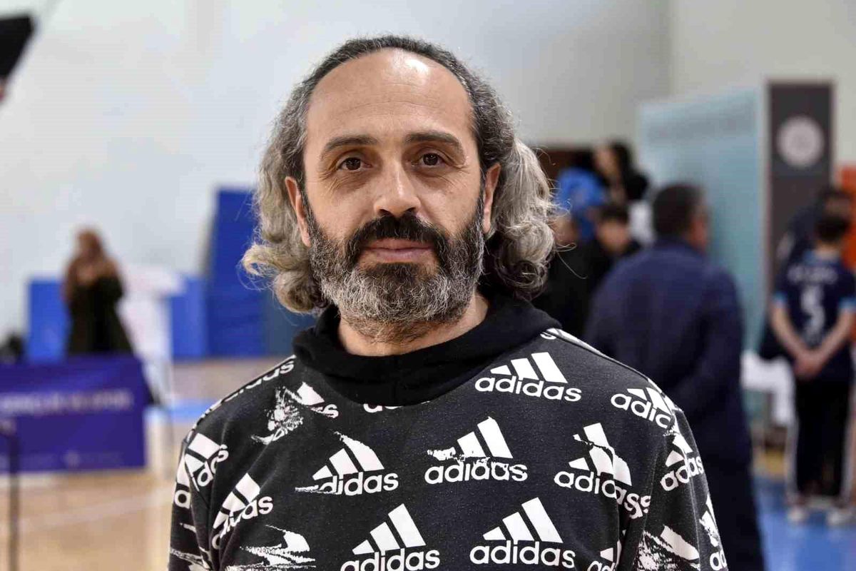Gümüşhane\'de Okul Sporları Bilek Güreşi Gençler Müsabakaları Yapıldı