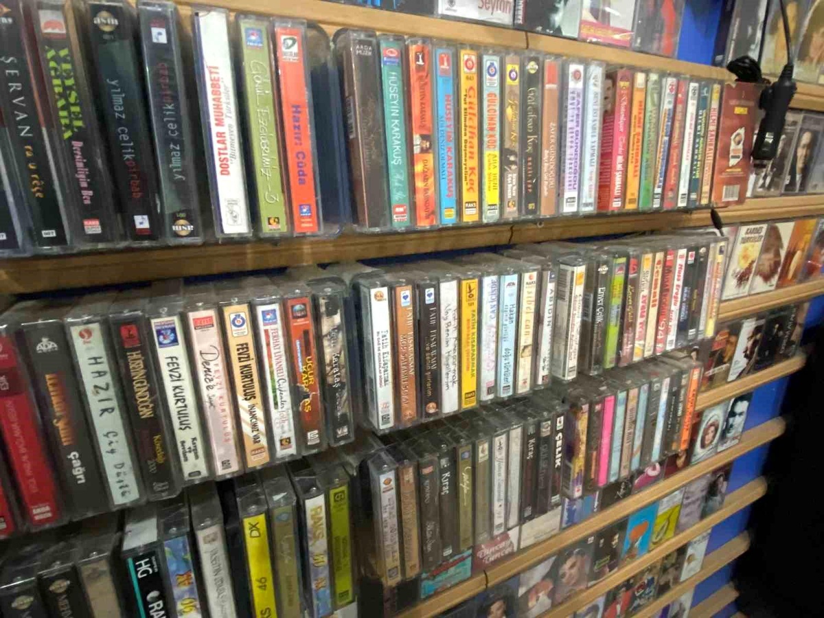 Müzik kasetleri, koleksiyonerler tarafından yoğun ilgi görüyor
