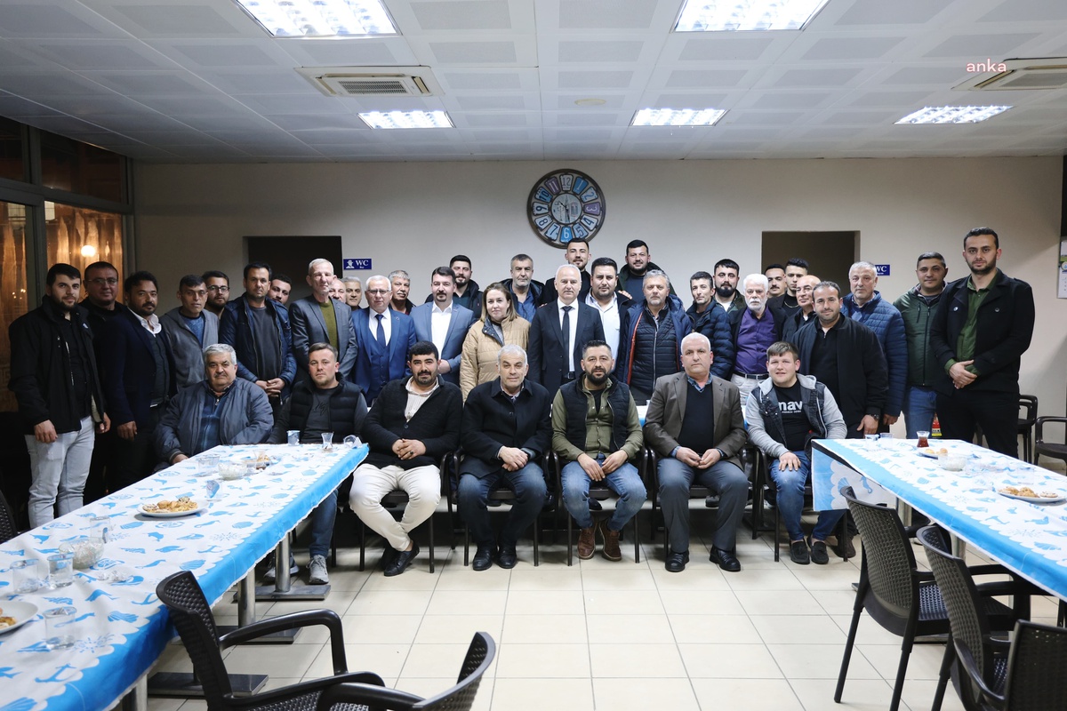 Çine Belediye Başkanı Seyyar Pazarcılar ve Manavlar Derneği ile bir araya geldi