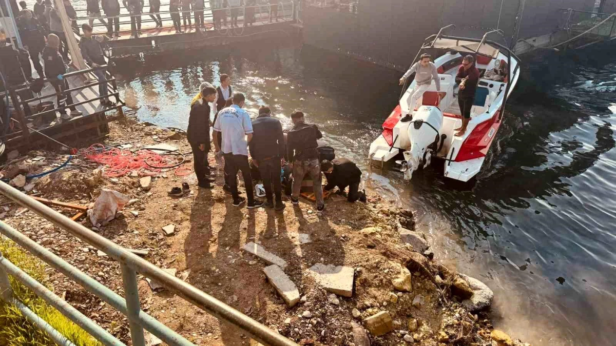 Şanlıurfa\'da Fırat Nehri\'ne atlayan kadını vatandaşlar kurtardı