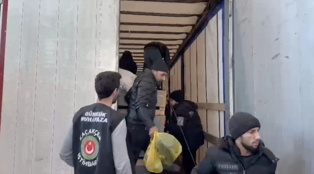 Edirne\'de İpsala Sınır Kapısı\'nda 51 düzensiz göçmen yakalandı