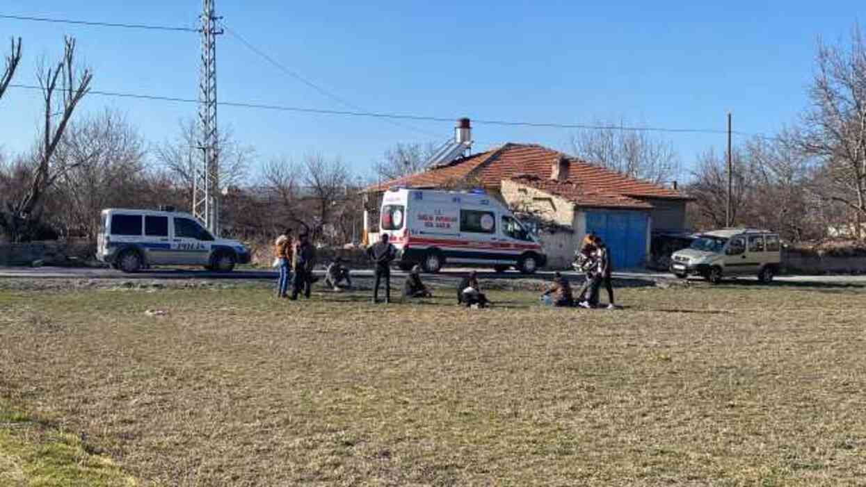 Kayseri'de 5 yaşındaki çocuk koşarken hayatını kaybetti Kayseri'de 5 yaşındaki çocuk koşarken hayatını kaybetti