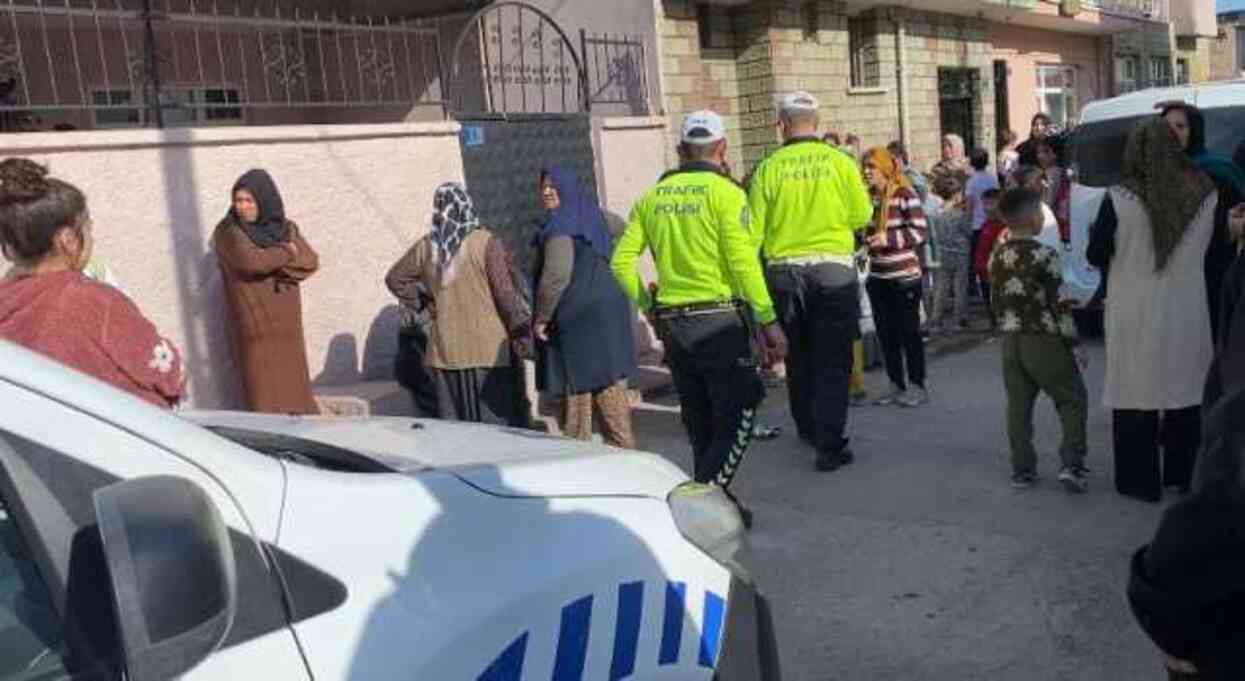 Konya'da 9 yaşındaki çocuk, elindeki silah ateş alınca amcasının ölümüne neden oldu Konya'da 9 yaşındaki çocuk, elindeki silah ateş alınca amcasının ölümüne neden oldu