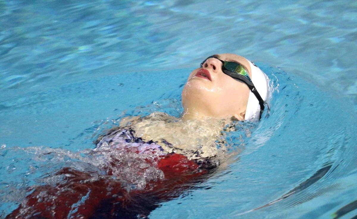Milli Para Yüzücü Sümeyye Boyacı, Paris 2024 Paralimpik Oyunları\'na yeni başarılarla gitmek istiyor