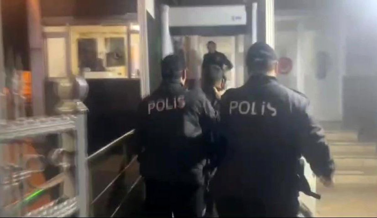 Pendik\'te Baba ve Engelli Oğluna Silahlı Saldırı: Şüpheli Yakalandı