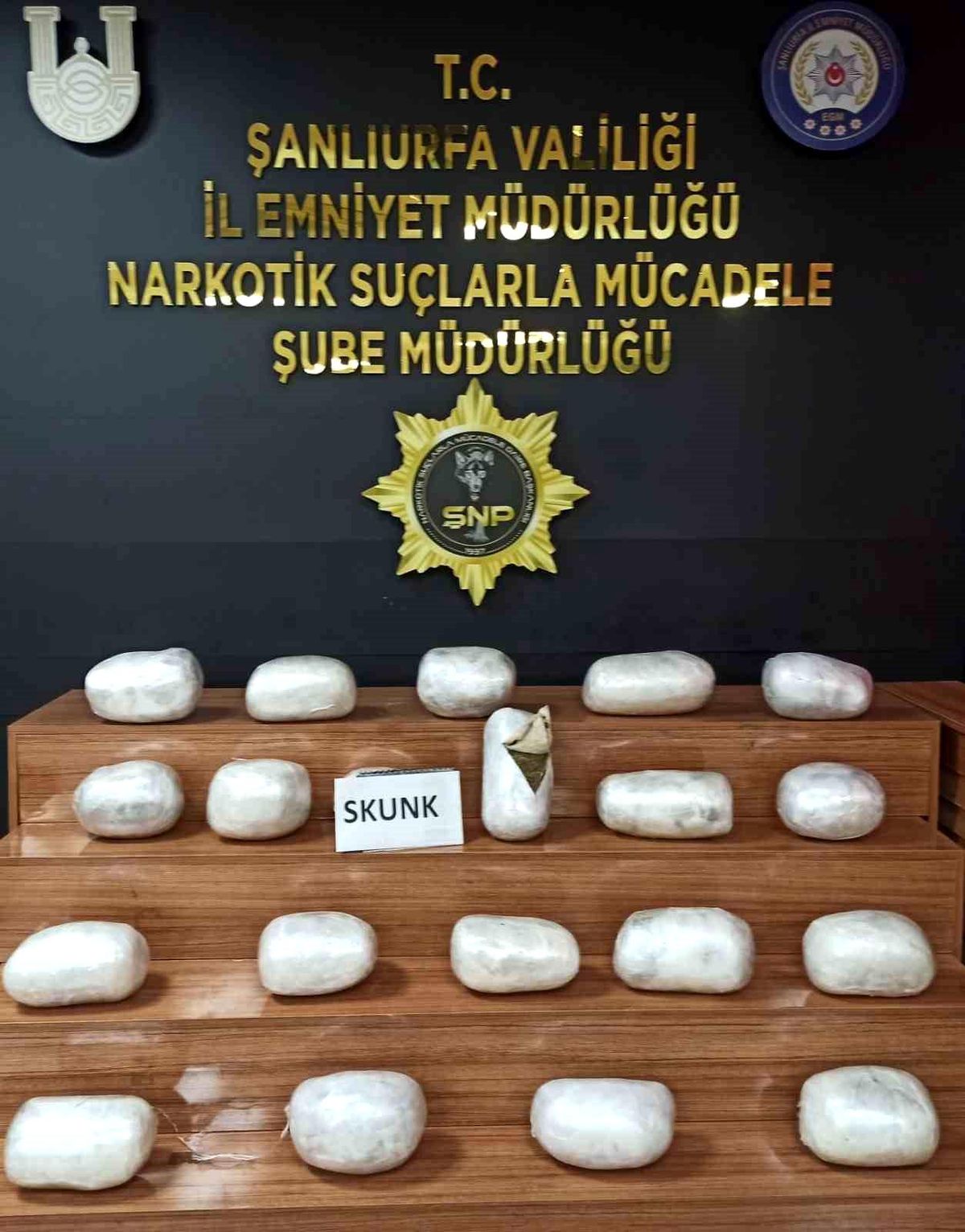 Şanlıurfa\'da 20 kilogram skunk maddesi ele geçirildi