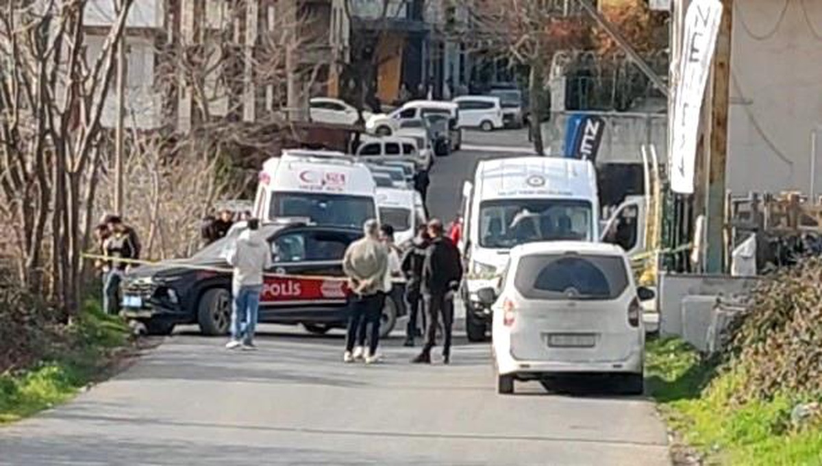 Sultangazi\'de Silahlı Saldırı: Bir Kişi Hayatını Kaybetti