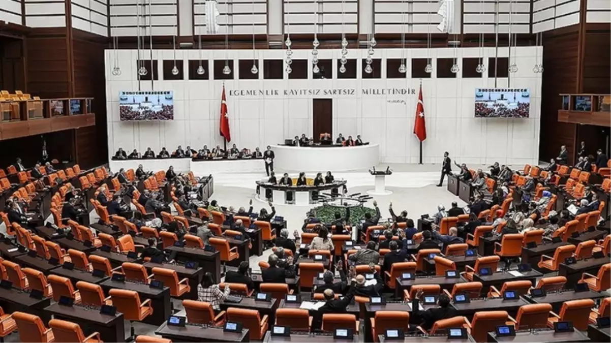 Meclis\'te 8. Yargı Paketi görüşmesi! Emekli ikramiyesi ve adli para cezalarında değişiklik