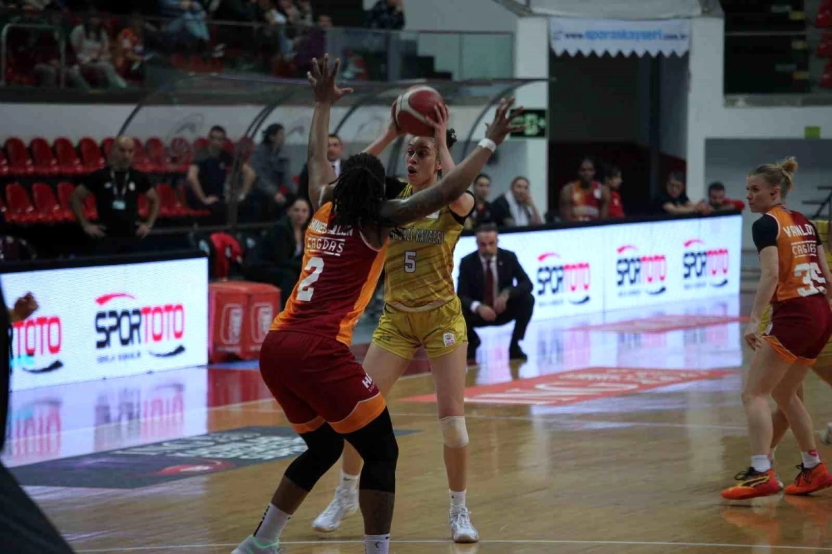 Melikgazi Kayseri Basketbol, Galatasaray\'ı mağlup etti