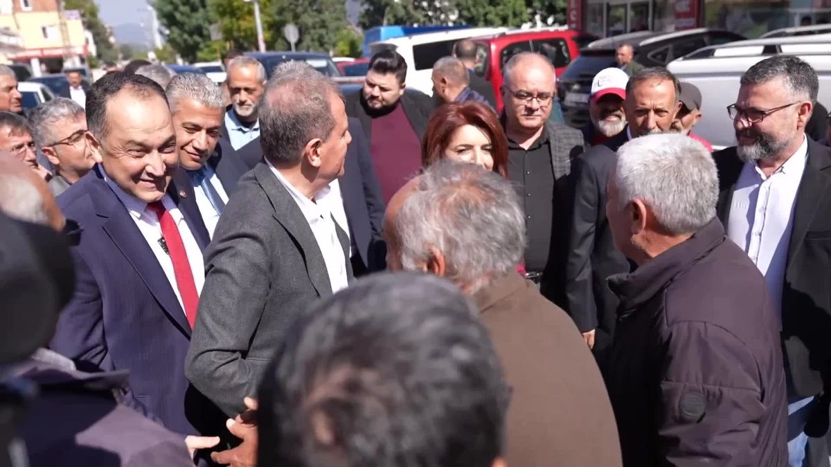 Mersin Büyükşehir Belediye Başkanı Seçer, Erdemli ve Kargıpınarı Seçim Koordinasyon Merkezleri Açtı