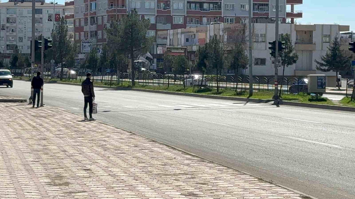 Batman\'da trafik kazasında ağır yaralanan kız hayatını kaybetti