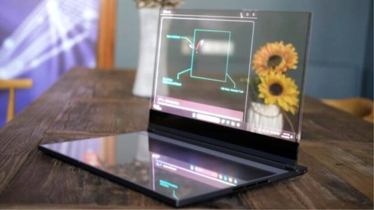 Lenovo, Şeffaf Ekranlı Laptopu MWC 2024\'te Tanıttı