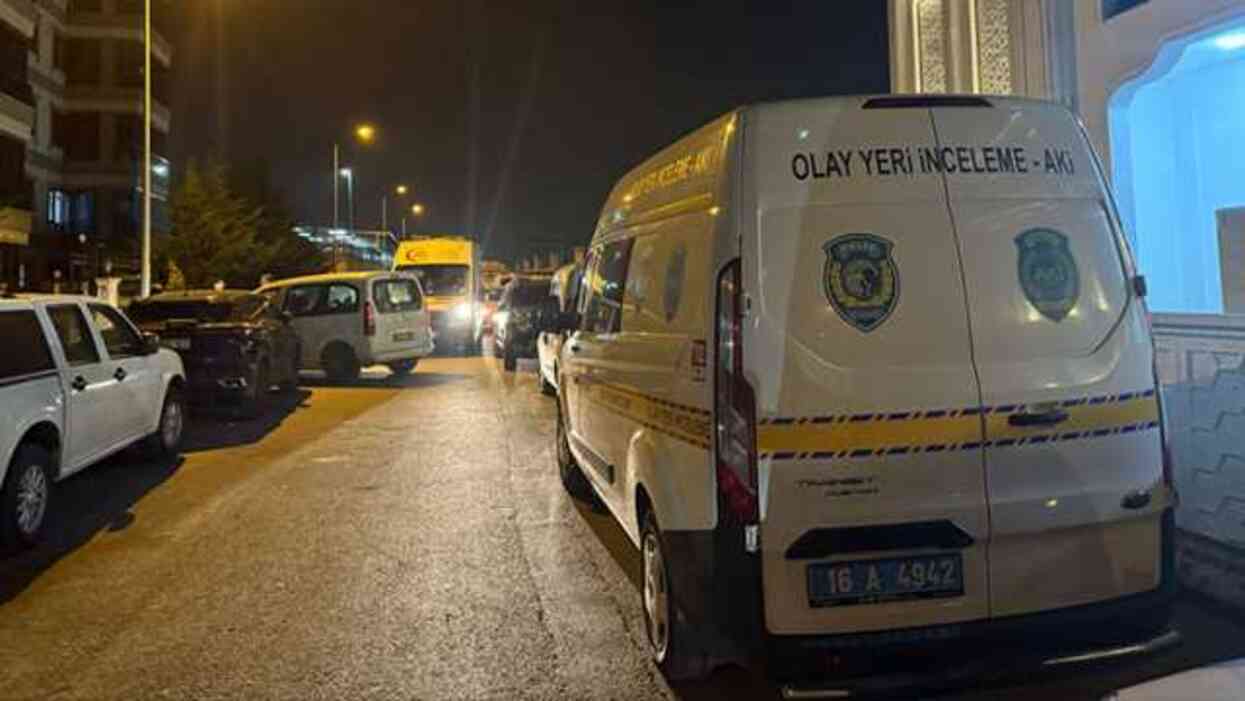 Boşandığı eşini silahla vurarak öldüren adam intihar etti Boşandığı eşini silahla vurarak öldüren adam intihar etti