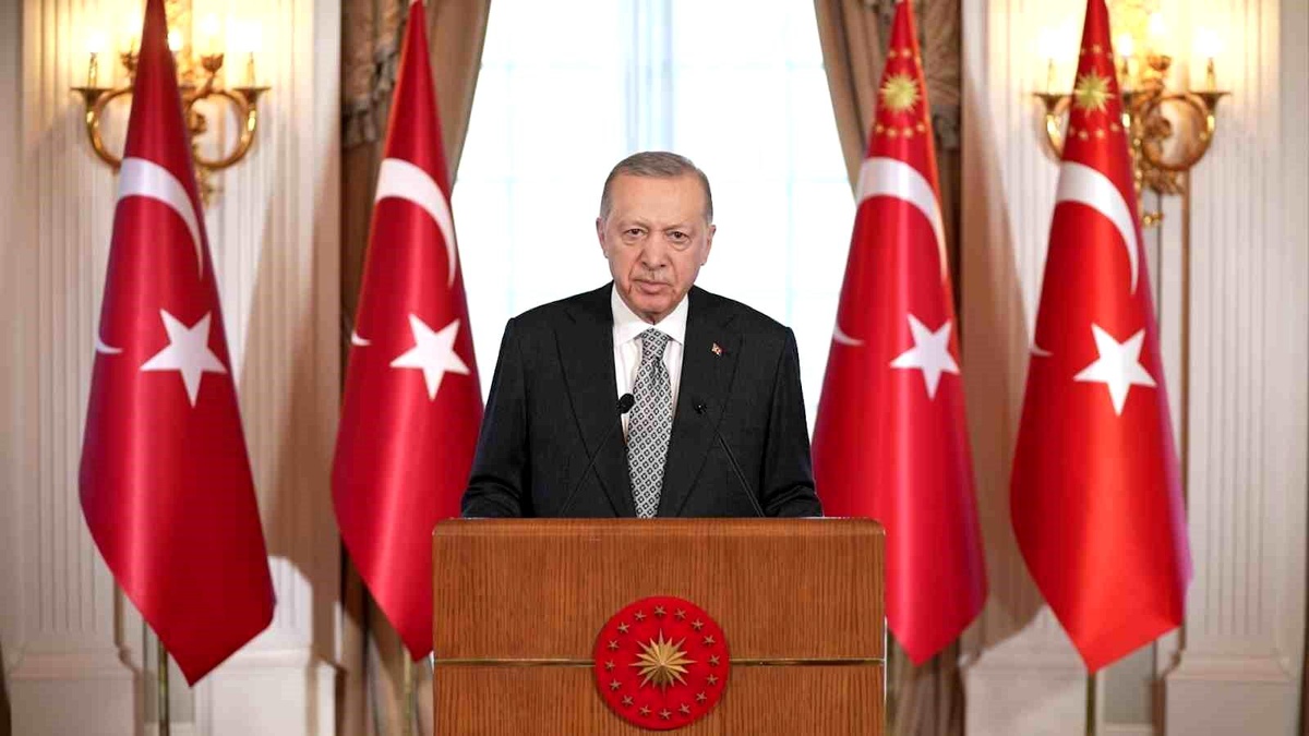 Cumhurbaşkanı Erdoğan, Bayburt\'un kurtuluş yıl dönümünü tebrik etti