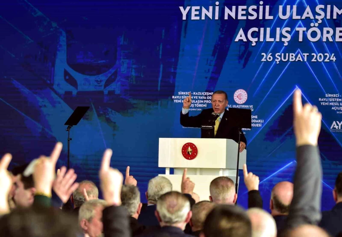 Cumhurbaşkanı Erdoğan "İstanbul\'a nimet olarak bakanlar, ihmalkarlıkları ile şehrin bitkisel hayata girmesine sebep oldu"