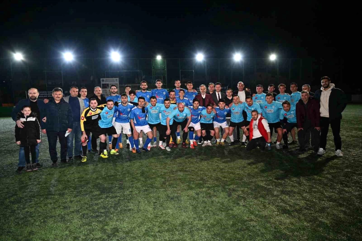 Bursa Büyükşehir Belediyesi\'nin Katkılarıyla Düzenlenen Dağder Futbol Turnuvası Sona Erdi