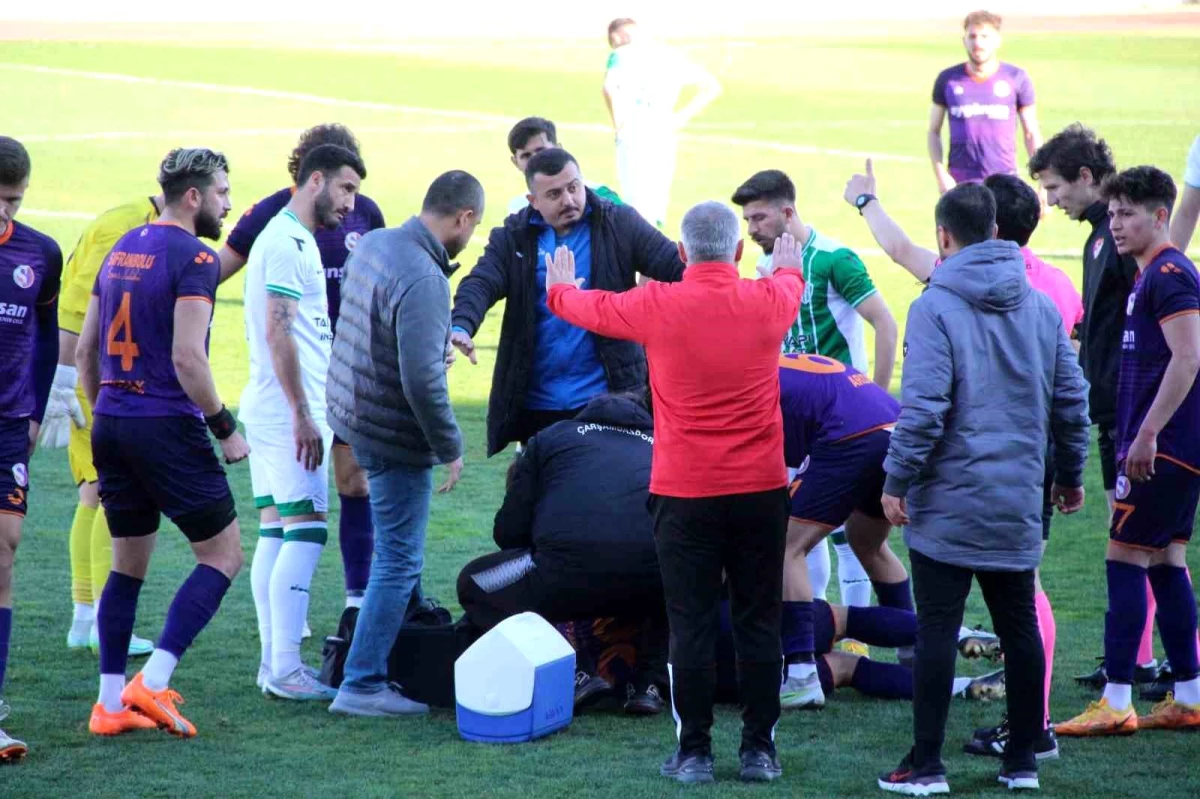 BAL maçında dili boğazına kaçan futbolcu hastaneye kaldırıldı